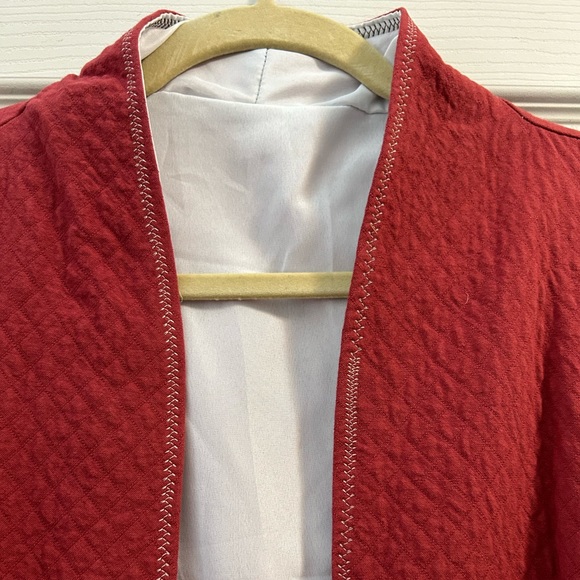 Red Quilt-Look Vest - Picture 3 of 4